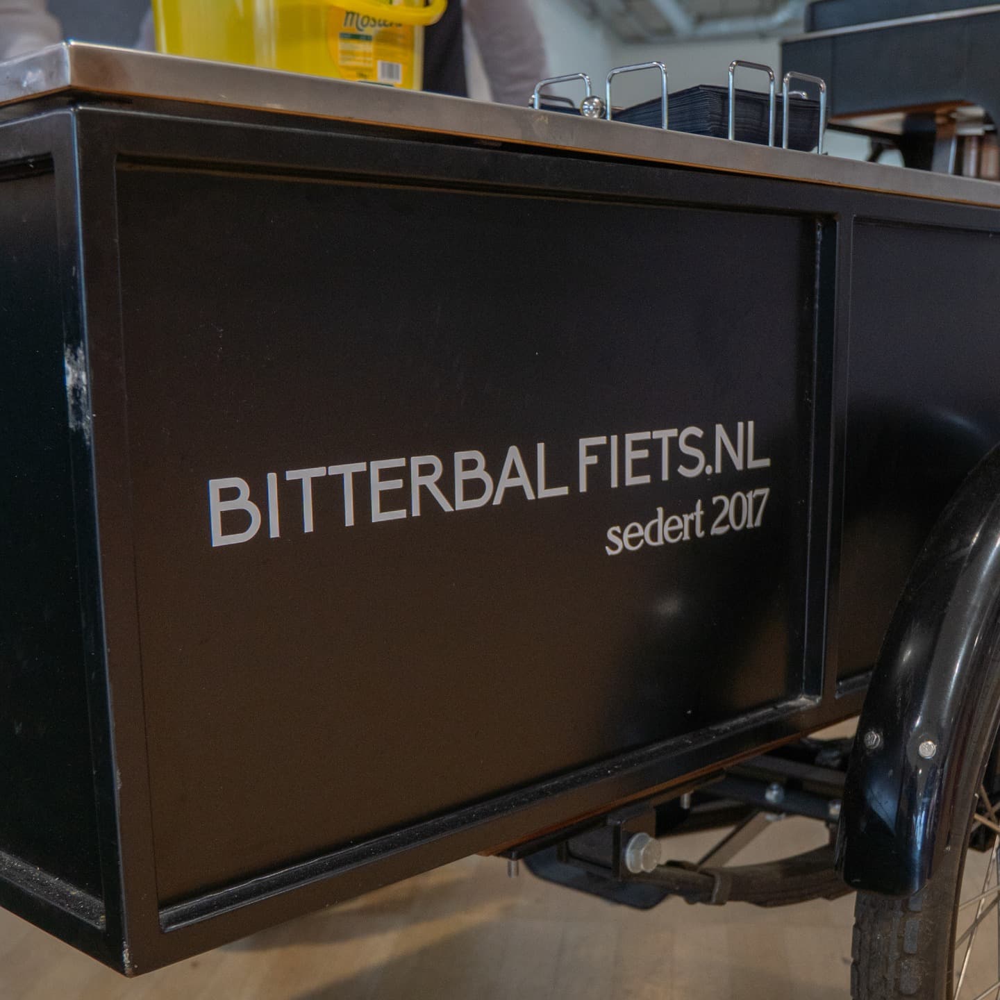 Close-up van de Bitterbal Fiets bakfiets